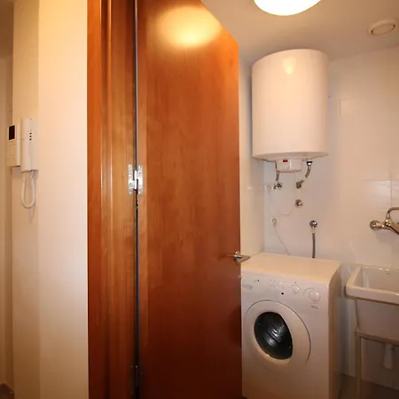 Apart-rent Milleni Ii 8010 Apartment Roses
